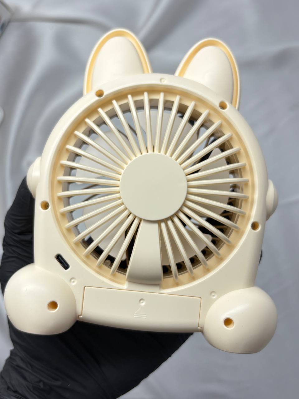 فن mini fan