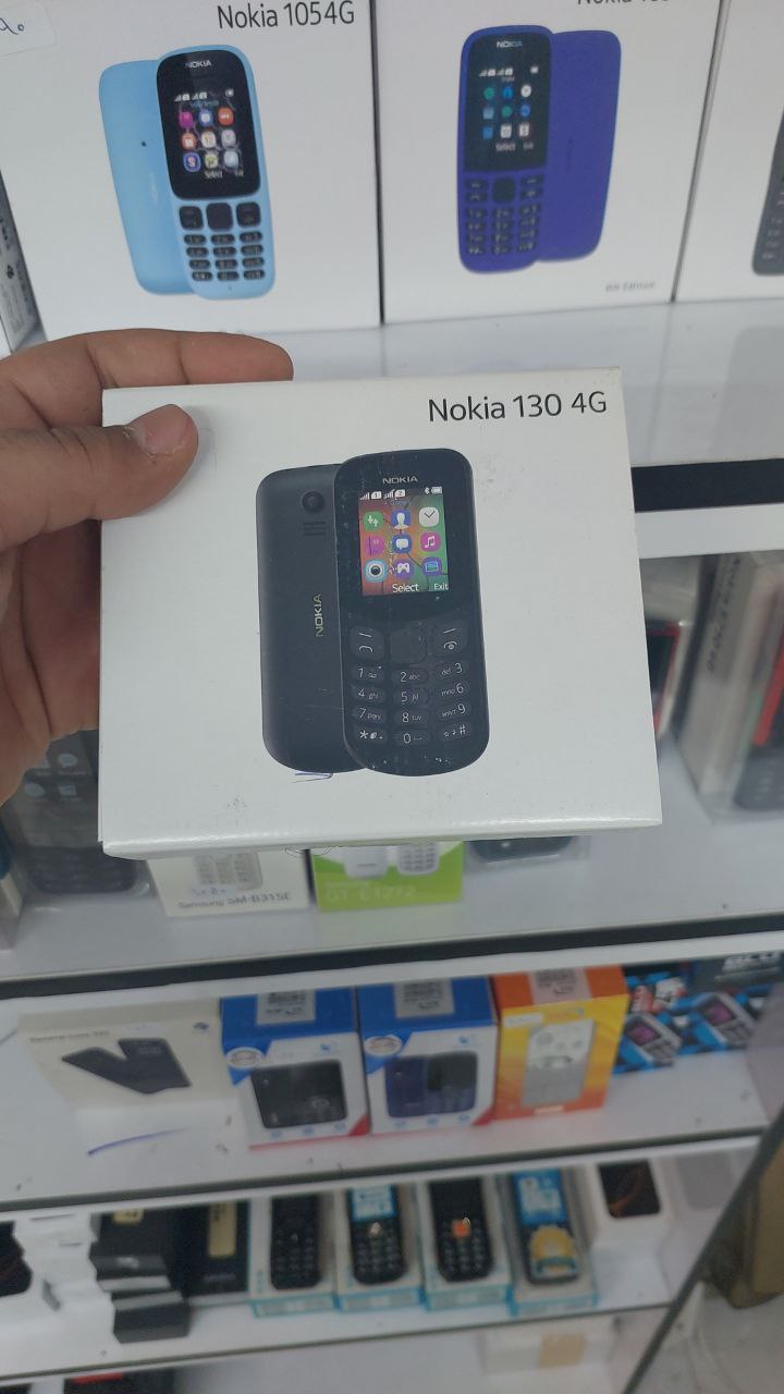 نوکیا ۱۳۰ بسته ۵ عددی عمده