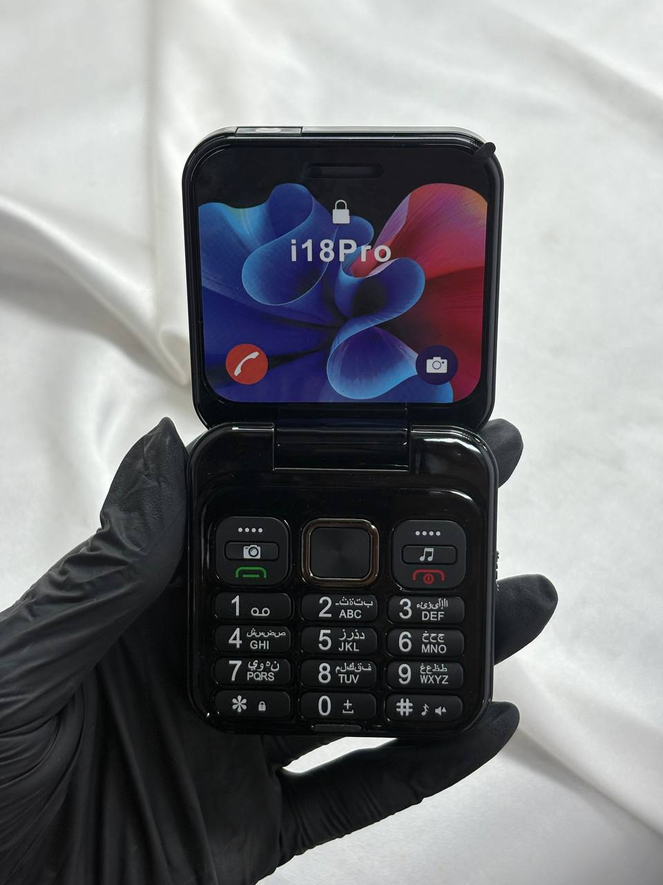 تاشو ایفون i18 pro
