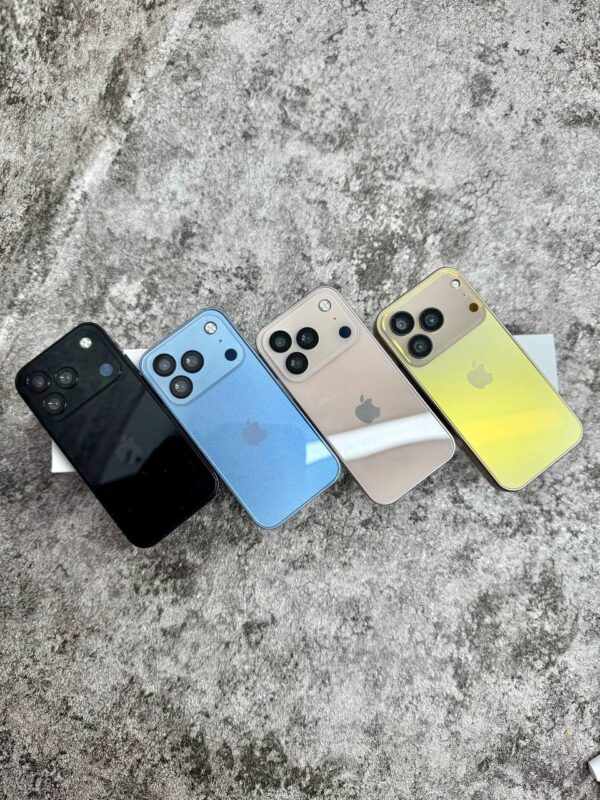 ایفون ۱۷ پرومکس فول صفحه