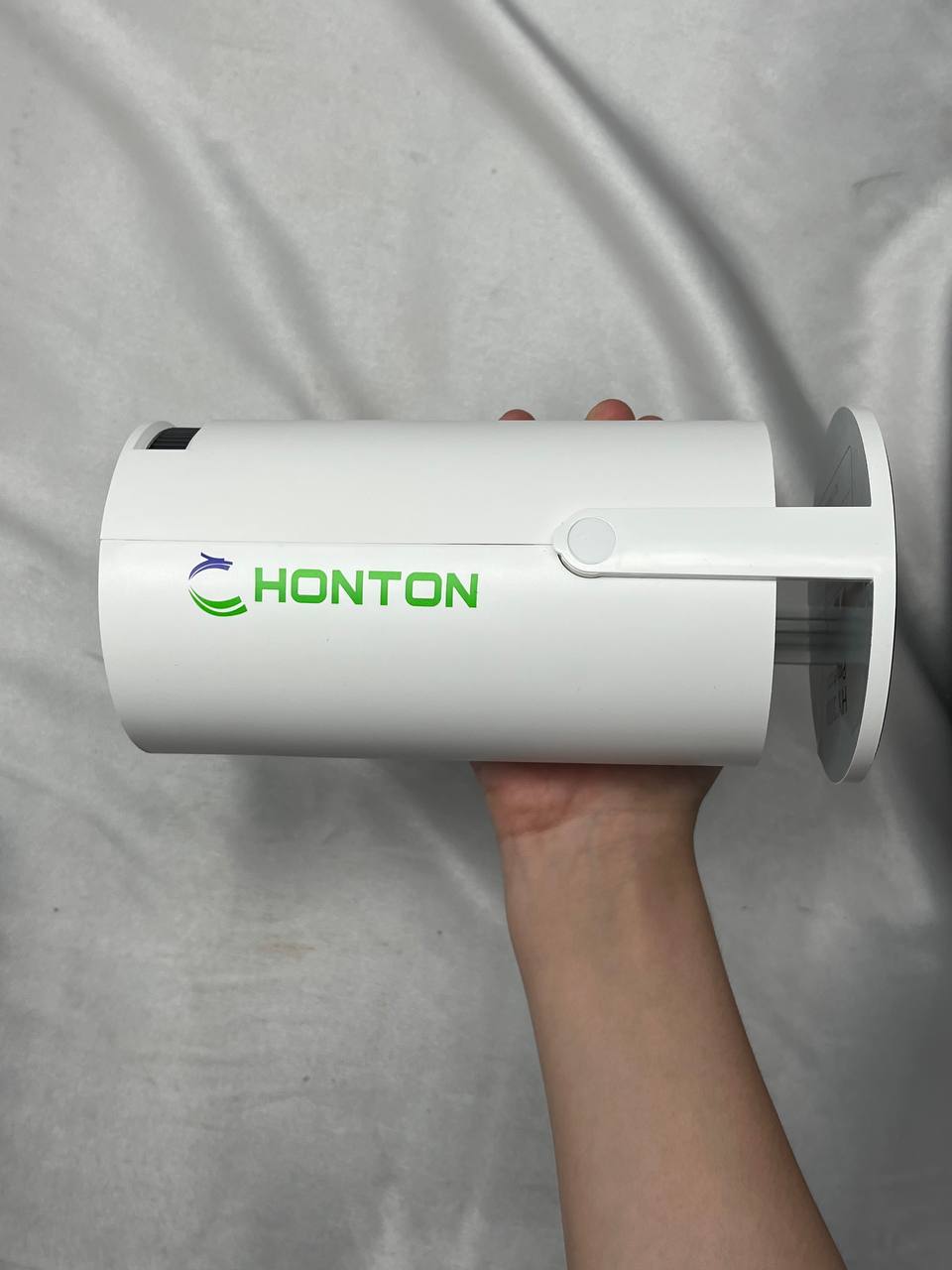 پروژکتور HONTON مدل hy300