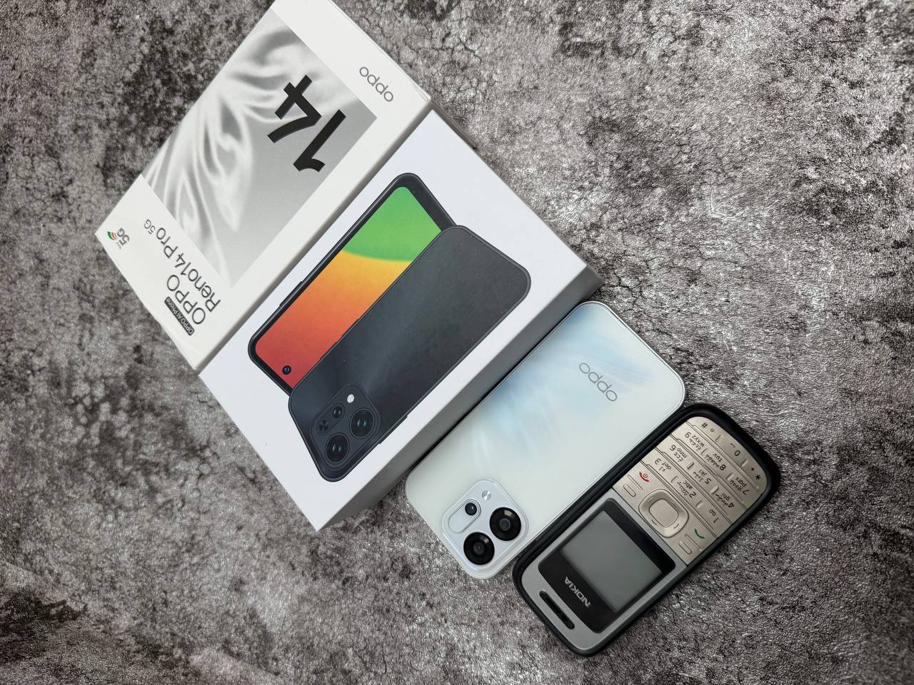 گوشی oppo سایز متوسط (4.5 اینچ)