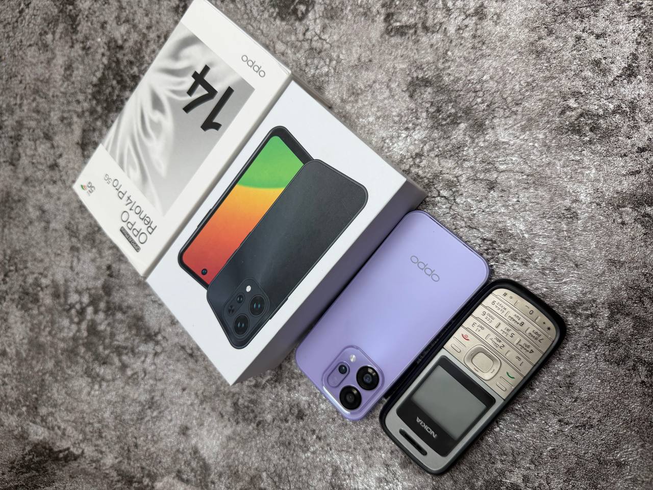 گوشی oppo سایز متوسط (4.5 اینچ)