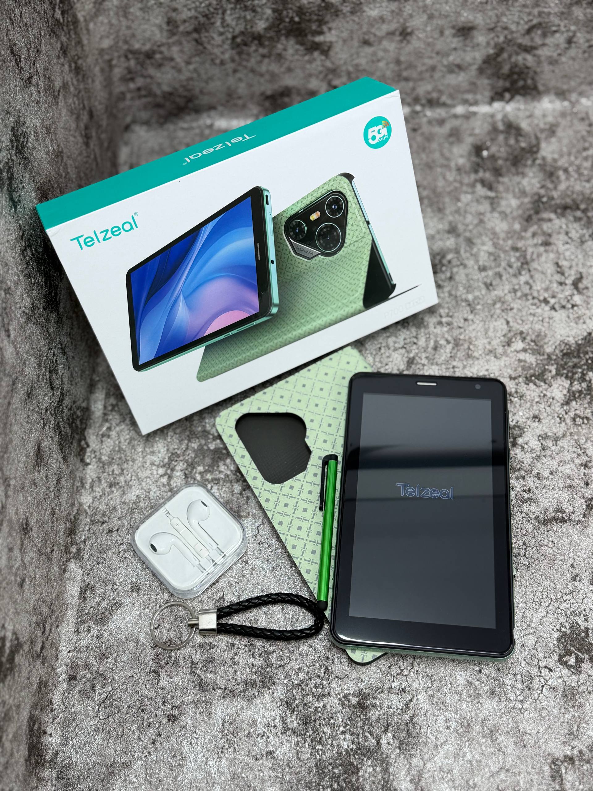 تبلت Telzeal p700