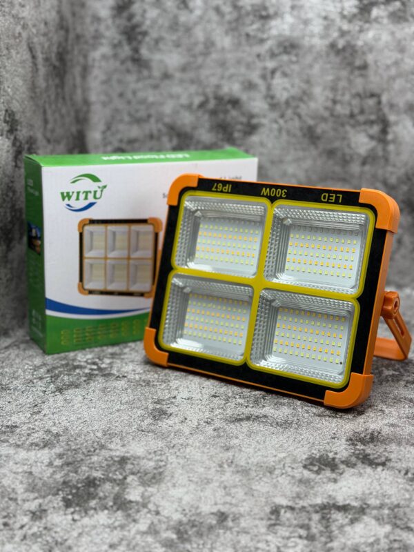 پرژکتور روشنایی witu