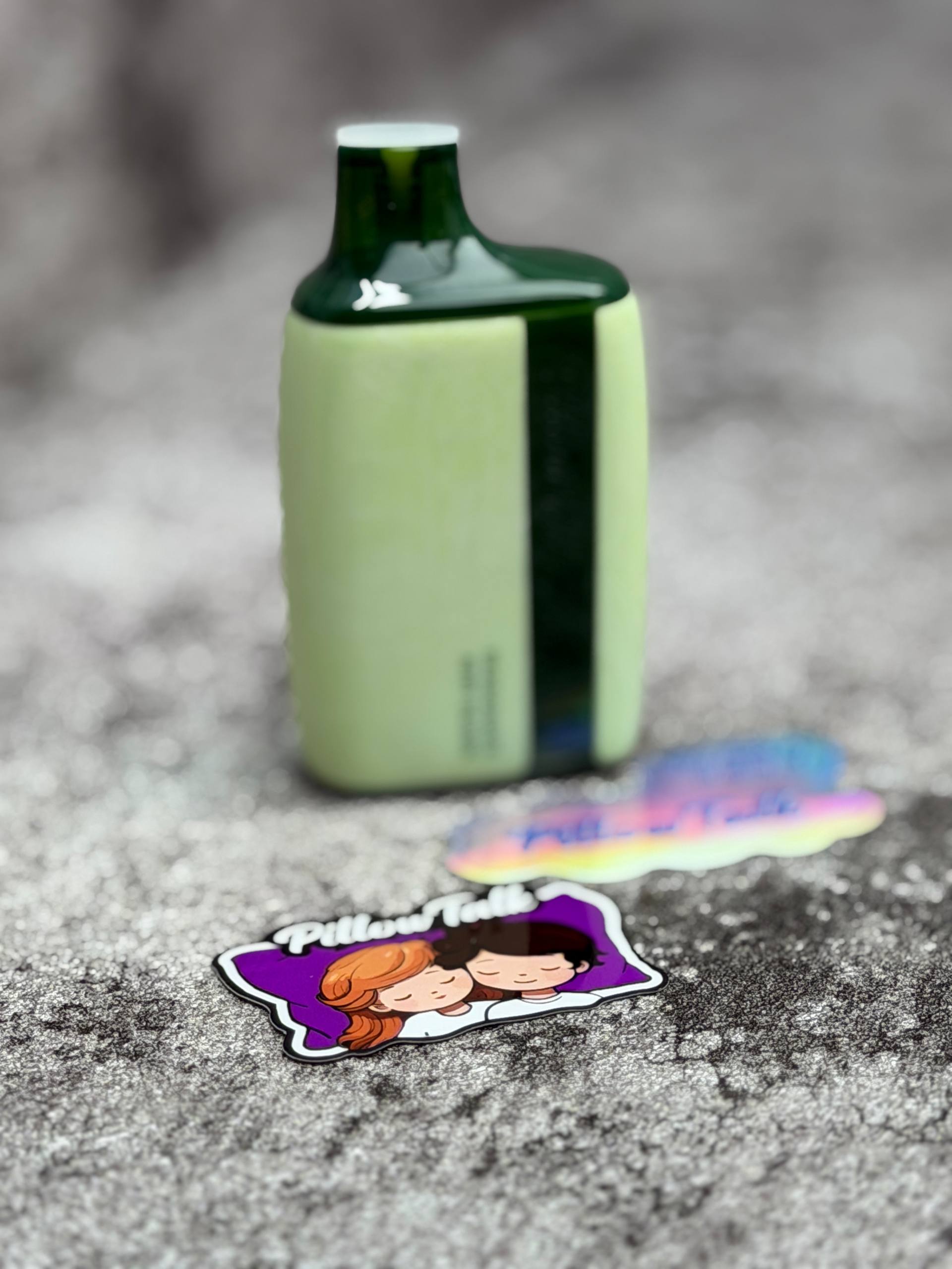 ویپ و پاد pillow talk 8500