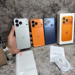 ایفون ۱۷ سایز بزرگ 6.5 اینچ(highcopy)